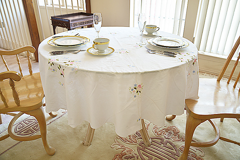 Rose Style 68" Round Tablecloths.